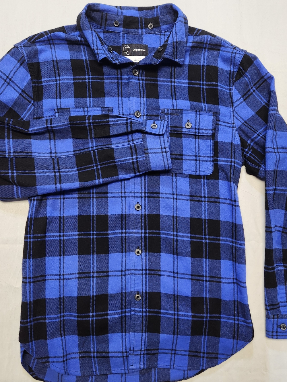 Mens Original Use Flannel Shirt Small black and Blue plaid Cozy Warm Button-Up